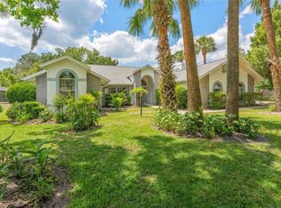 2 Redbay Ct W, Homosassa, FL 34446