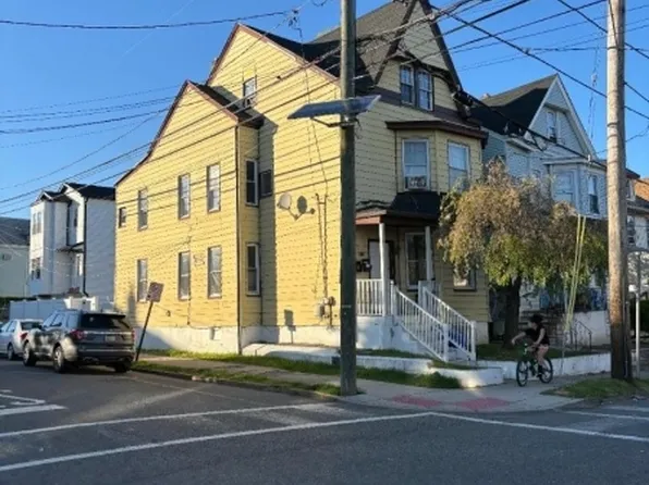 163 N 7Th St, Paterson City, NJ 07522