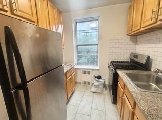 25-19 30th Dr #2F, Astoria, NY 11102
