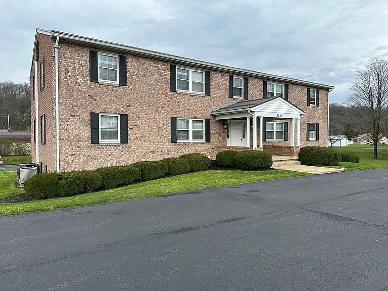 9215 Olde Scotland Rd — Photo 1
