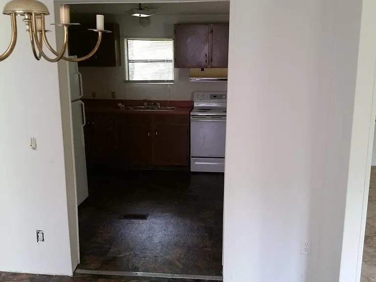 132 Freeman Rd — Photo 7