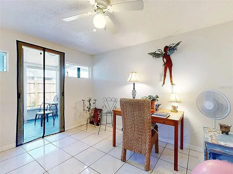 630 Olive St — Photo 19