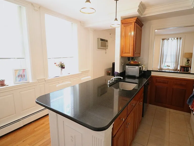 30 Upland Rd #14 — Photo 10