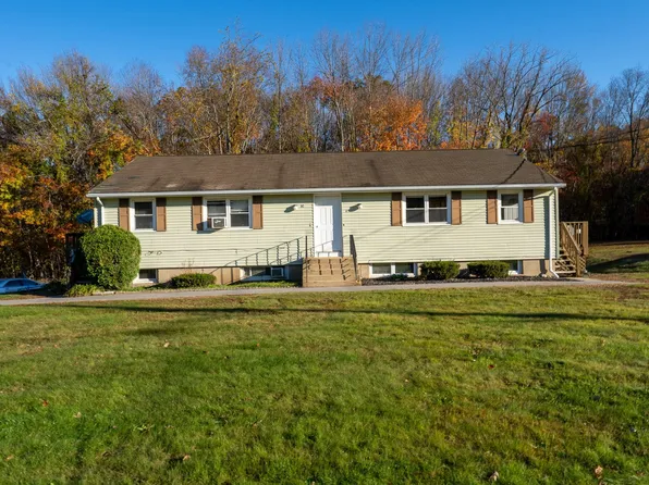 3 Poplar Ln #3D, Storrs Mansfield, CT 06268