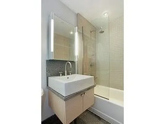 Rented by Douglas Elliman | media 28