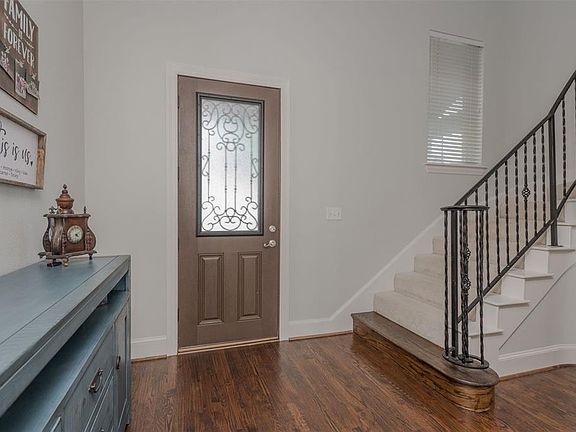 3rd image of 3307 Northwood Dr
