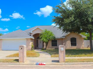 881 Quail Hollow Dr, Weslaco, TX 78596