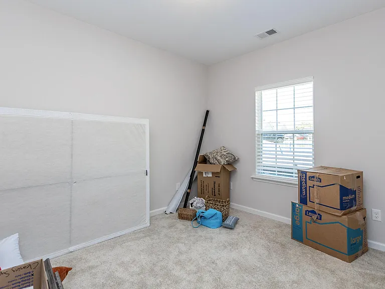 144 McCowans Ferry Aly — Photo 10