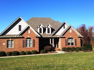 47 Windwood Dr, Fayetteville, TN 37334