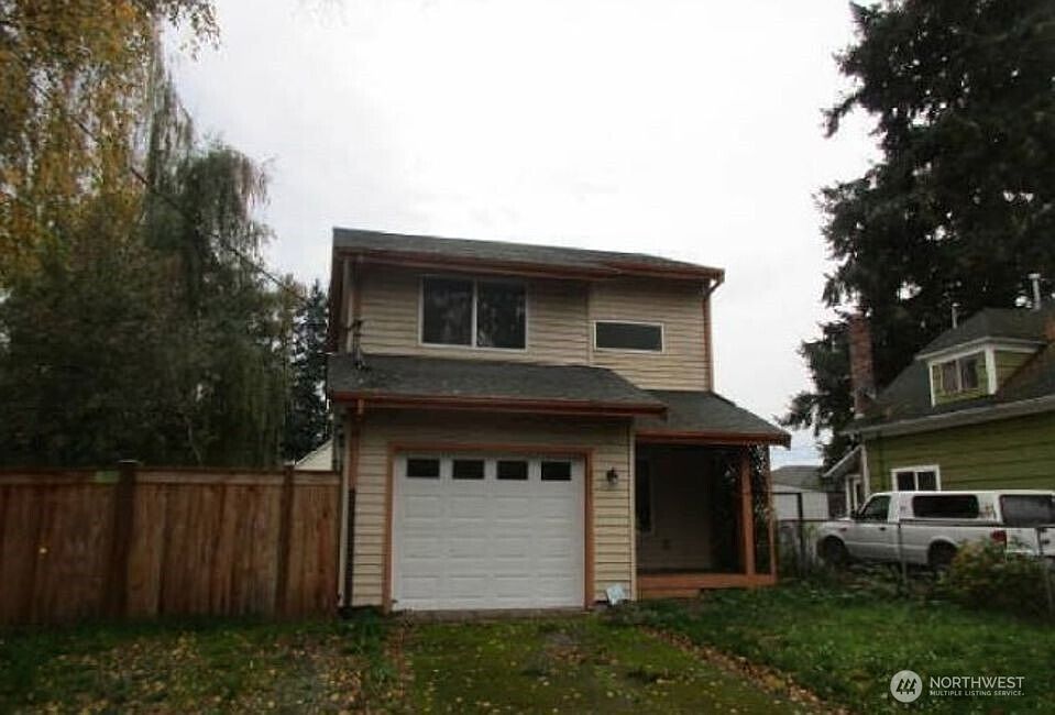 1st image of 2517 Prospect Avenue NE