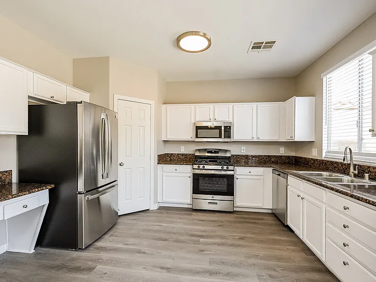 9532 Flying Eagle Ln — Photo 6