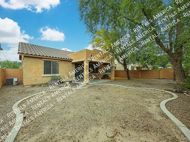 19407 E Canary Way — Photo 32