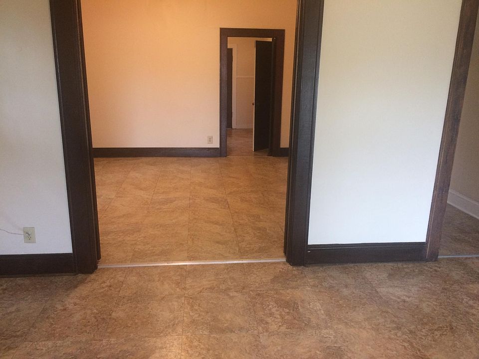 2nd image of 243 Lakeside Ave