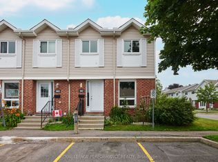 1907 Colorado Ln #33, Ottawa, ON K1C 6V4
