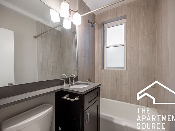 3rd image of 512 W Belmont Ave #33