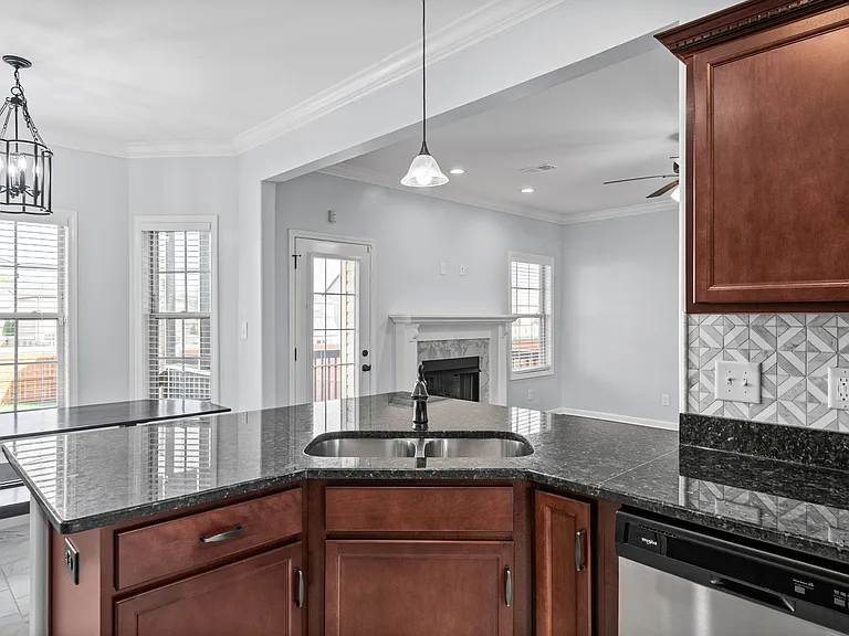 1409 Millet Dr — Photo 13