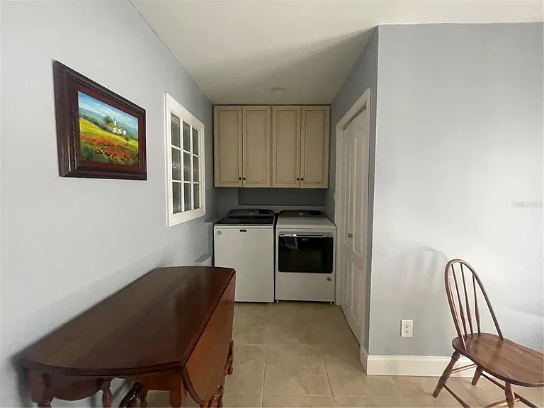 3030 W Helen Ave — Photo 34