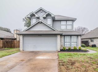 10108 Leatherwood Dr, Fort Worth, TX 76108