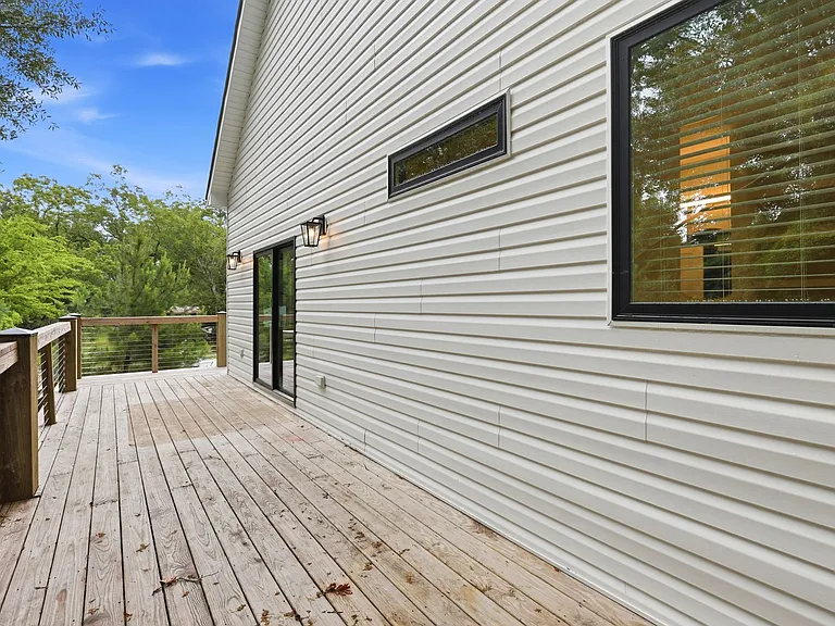 213 Myrtle Ave — Photo 48