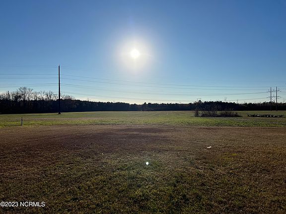 2nd image of 046 Caratoke Highway