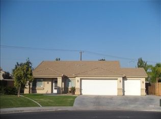 12106 Adirondack Ave, Bakersfield, CA 93312