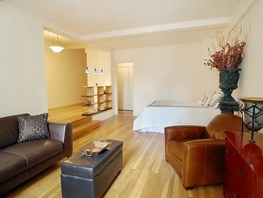 Sold by Citi Habitats | media 10