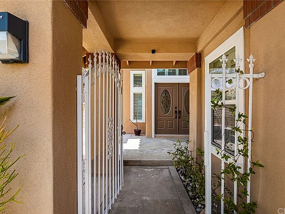 5th image of 615 S Morningstar Dr