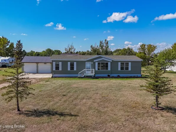 3261 110p Ave SW, Dickinson, ND 58601