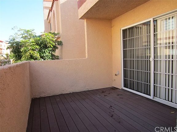 2nd image of 3101 Plaza Del Amo Unit 23