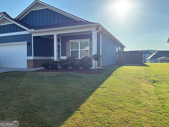 4th image of 47 Brooke Ct