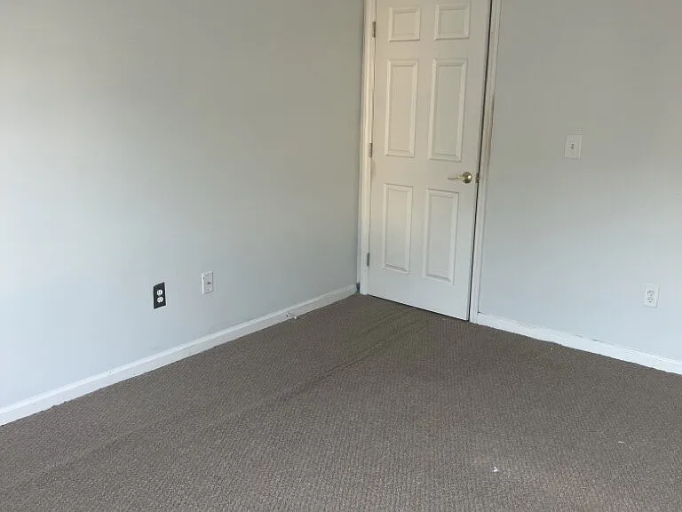 2 bed, 1.5 bath, $1,000 — Photo 6