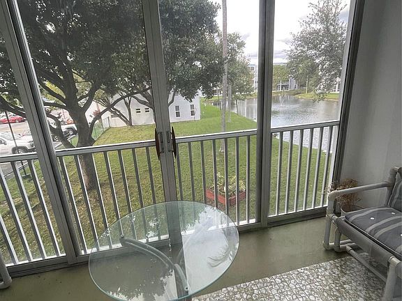 4th image of 604 NE 2nd Street #231