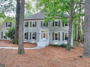 2953 Ravenwolfe Way, Snellville, GA