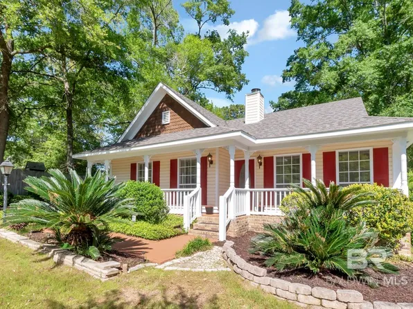 2809 Woodland Rd, Mobile, AL 36693