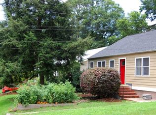 2527 Constance St, East Pt, GA 30344