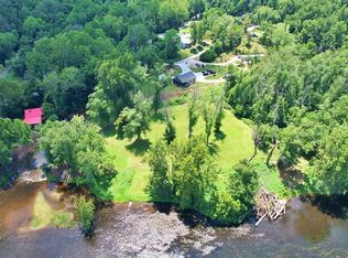 5977 River Rd, Gladstone, VA 24553