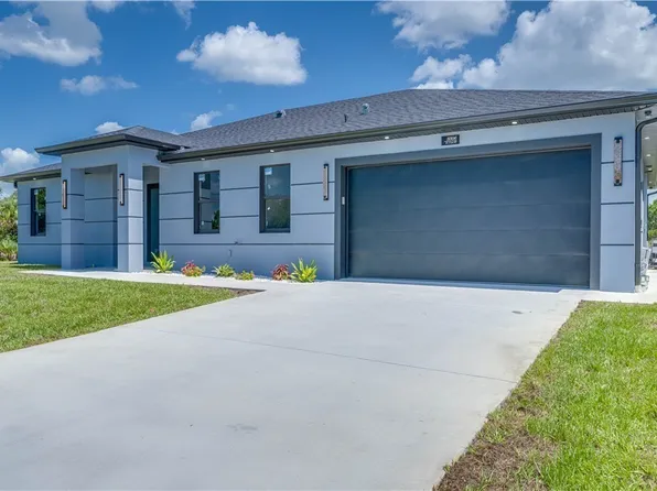 3306 E 17th St, Lehigh Acres, FL 33972