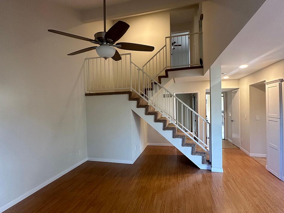 1st image of 700 Palm Dr #202