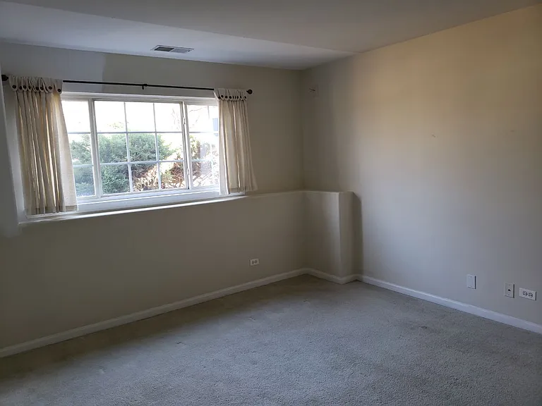2185 Daybreak Dr — Photo 6