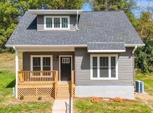 211 Harrison Ave NW, Roanoke, VA 24016