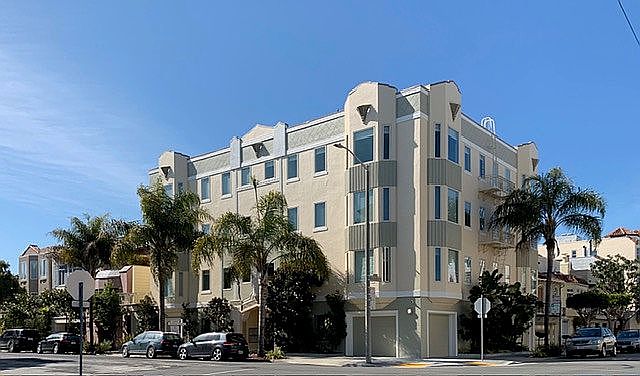 Upper Corner Penthouse Unit