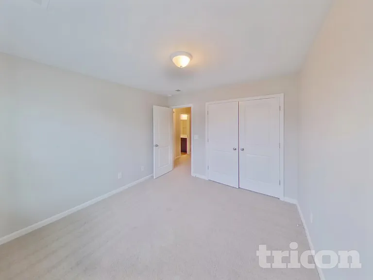 1429 Sandra Dr — Photo 10