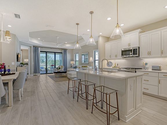 7th image of this home