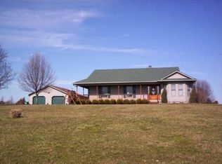885 Taylor Rd, Danville, KY 40422