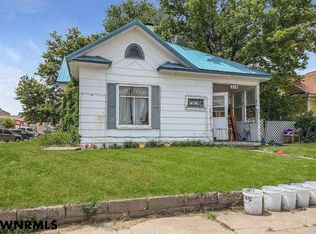 219 3rd St, Crawford, NE 69339