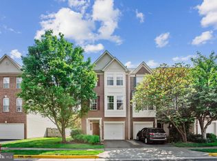 46827 Vermont Maple Ter, Sterling, VA 20164