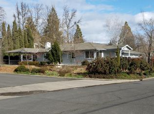 365 Cerritos Ave, Medford, OR 97504