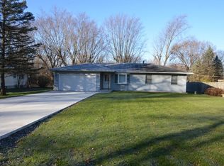 5797 Colleen Ave, Rockford, IL 61109