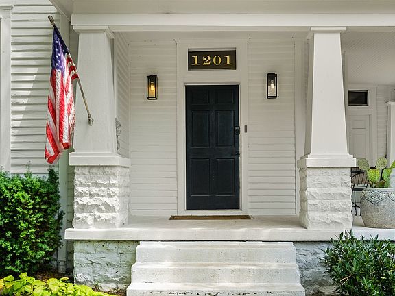 3rd image of 1201 Meridian St