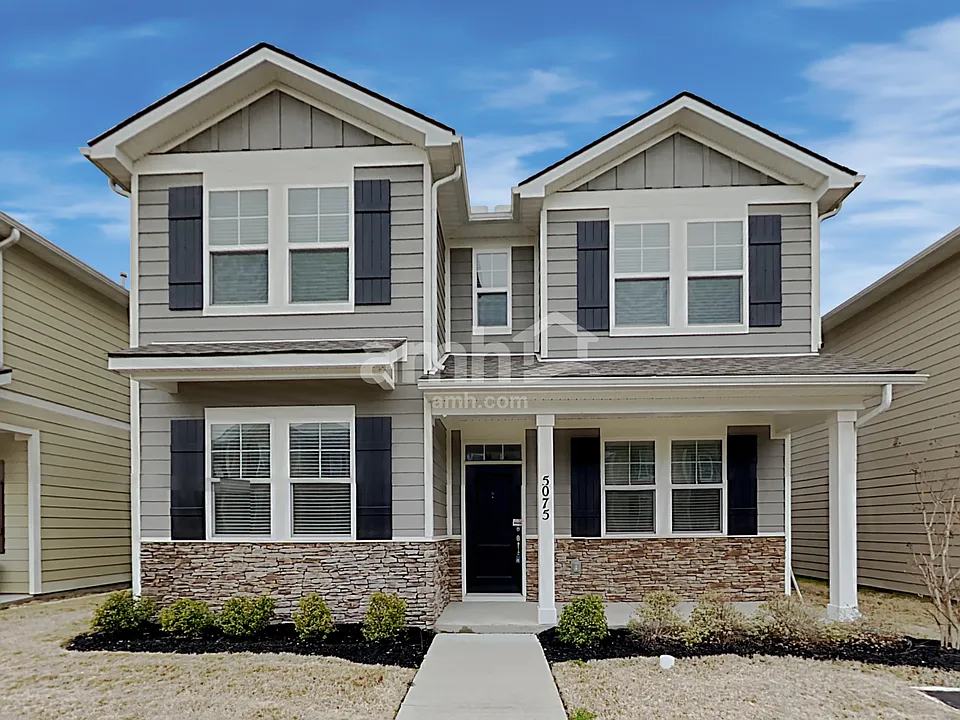 5075 Trailwater Dr